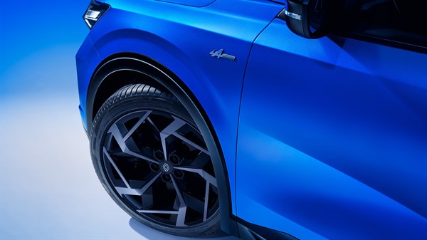 sport tyres and 21-inch wheel rims for a look that is truly unique