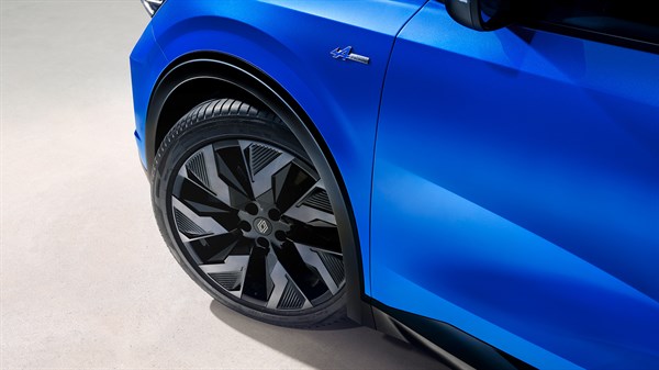 E-Tech plug-in hybrid - advantages - Renault