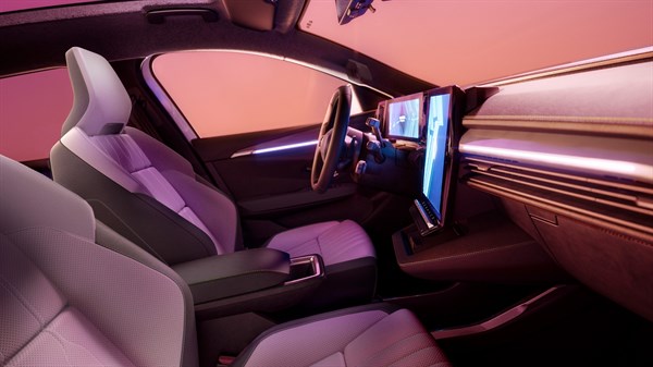 Renault technologies - creating voitures à vivre (cars for living)