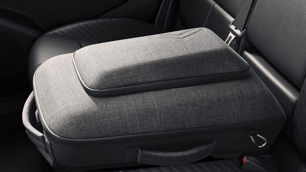 mobile rear armrest - accessories - Renault Arkana E-Tech full hybrid