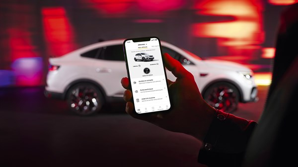 maintenance schedule from the app - financing options and services - Renault Arkana E-Tech full hybrid