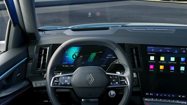 Renault Rafale E-Tech full hybrid - multimedia screen - openR - heads-up display