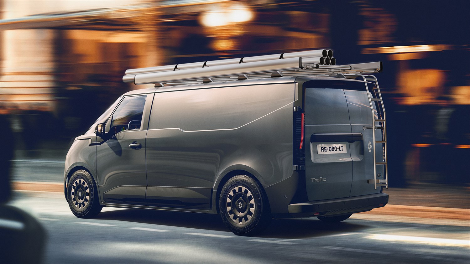 new Renault Trafic Van E-Tech electric - accessories