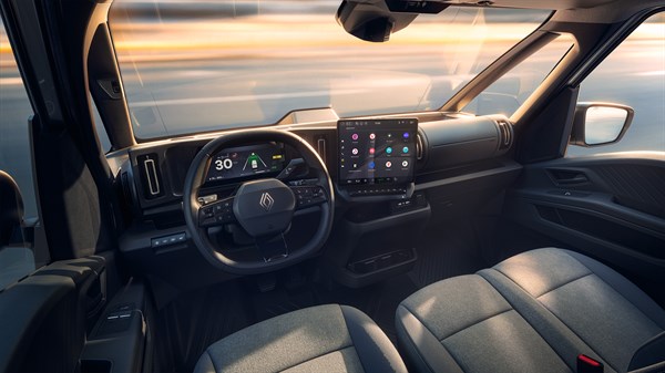 new Renault Trafic Van E-Tech electric - every comfort on board