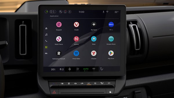 new Renault Trafic Van E-Tech electric - openR evo with Google built-in