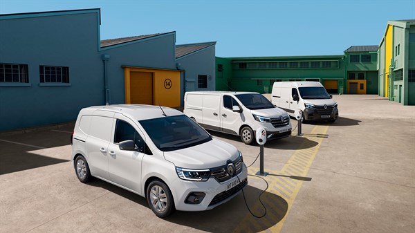 make charging your fleet easy - Renault Trafic Van