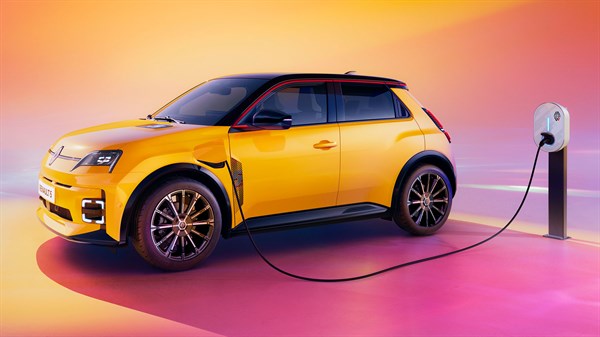 Renault 5 E-Tech electric - Business customers