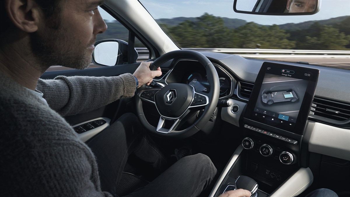 Renault CAPTUR E-TECH PLUG-IN HYBRID - système multimédia EASYLINK 