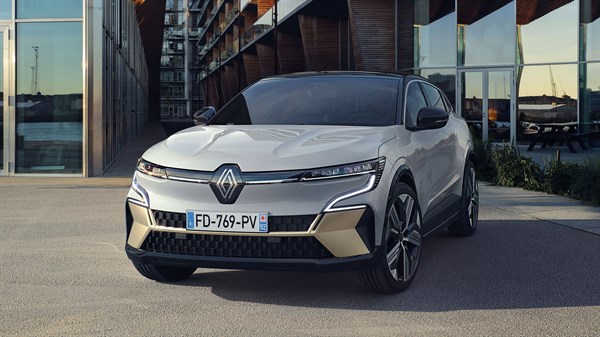 All-new Renault Megane E-Tech 100% electric - framhluti